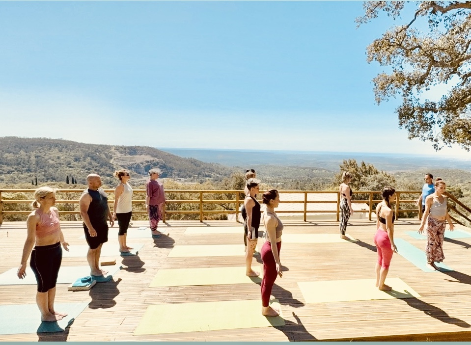 cours de yoga lors de la retraite au Portugal